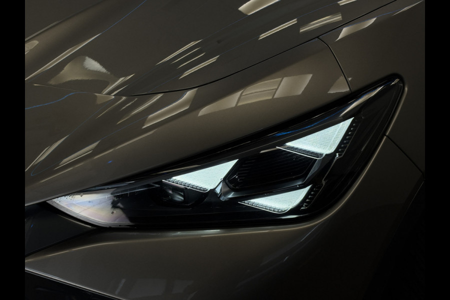 CUPRA Tavascan Essential 82 kWh ACC PDC Camera