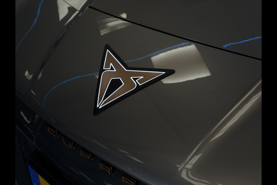 CUPRA Tavascan Essential 82 kWh ACC PDC Camera