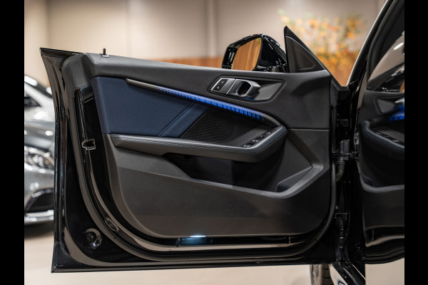 BMW 2 Serie Gran Coupé 218i M-Sport Executive Edition, Digi Dash, Apple Carplay, Android Auto, Navi, Ambiënte Light, Cam, Clima