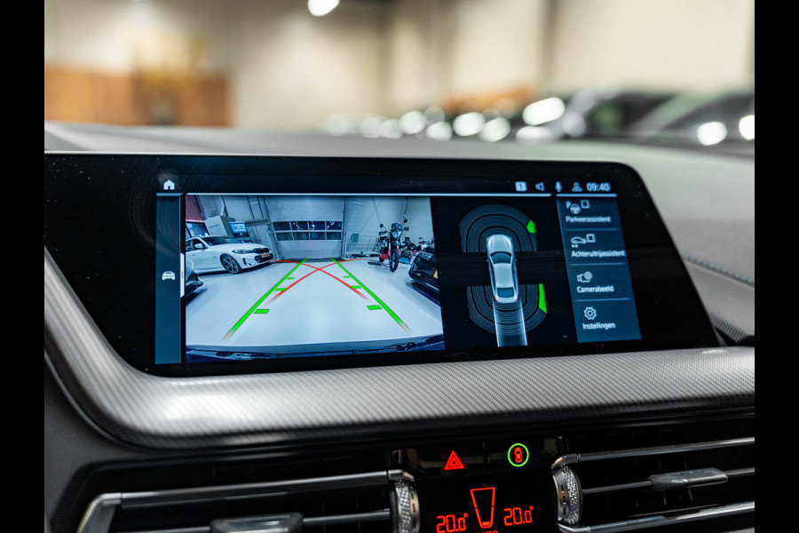 BMW 2 Serie Gran Coupé 218i M-Sport Executive Edition, Digi Dash, Apple Carplay, Android Auto, Navi, Ambiënte Light, Cam, Clima