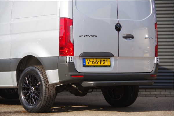Mercedes-Benz Sprinter 317 1.9 CDI L1H1 RWD L1H1 AUT. LED, ADAPT. CRUISE, MBUX 10'', GEV. STOEL, CAMERA, NAVI, CLIMA, VOORRUITVERWARMING