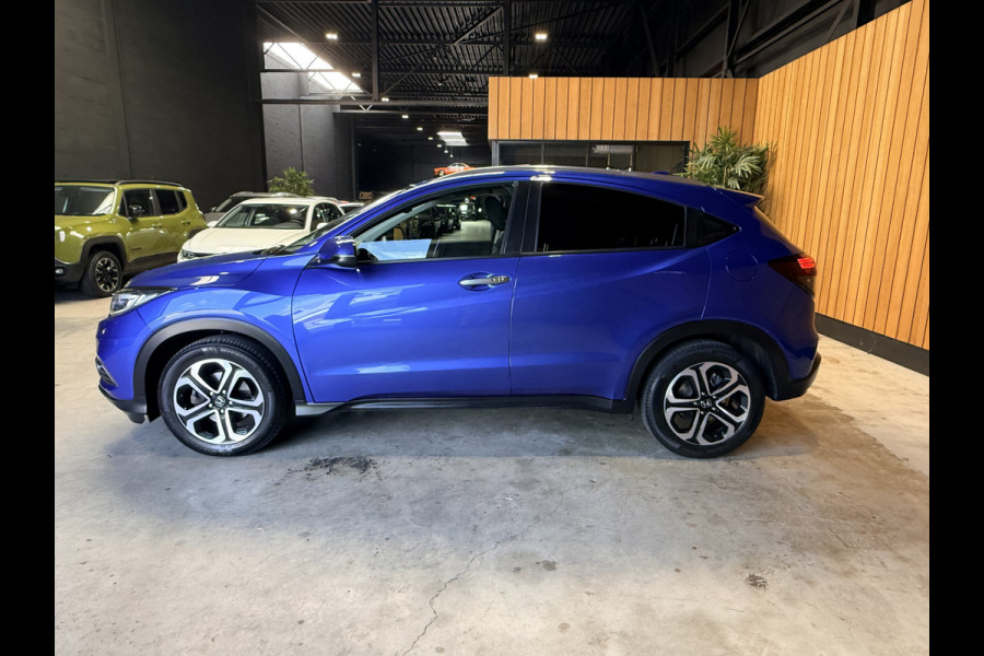 Honda HR-V 1.5 i-VTEC Executive Automaat. Pano. Camera. Nav. Trekhaak. Van eerste eigenaar met NAP.