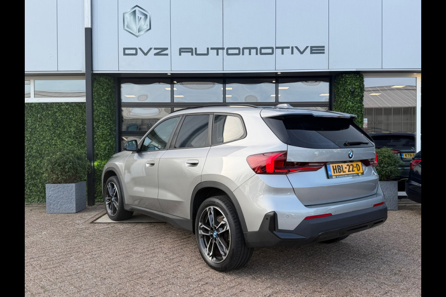 BMW X1 SDrive18i 136PK Aut. | Camera | Carplay | 19" M-Sport | Dealer Ond.