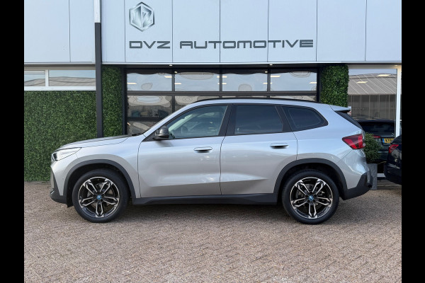 BMW X1 SDrive18i 136PK Aut. | Camera | Carplay | 19" M-Sport | Dealer Ond.