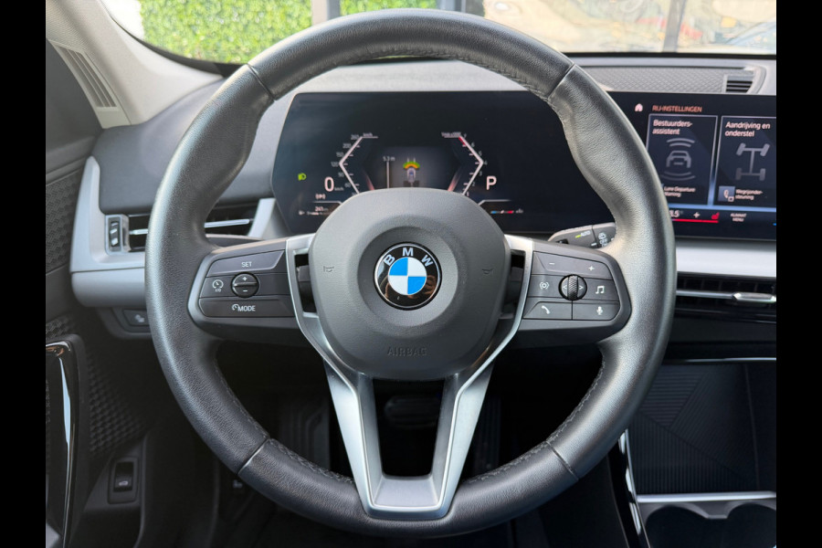 BMW X1 SDrive18i 136PK Aut. | Camera | Carplay | 19" M-Sport | Dealer Ond.