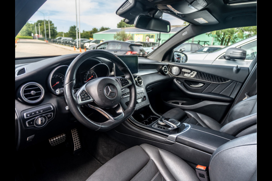 Mercedes-Benz GLC Coupé 350e 4MATIC Premium Plus AMG Night | Luchtvering | Burmester | Pano | Ventilatie