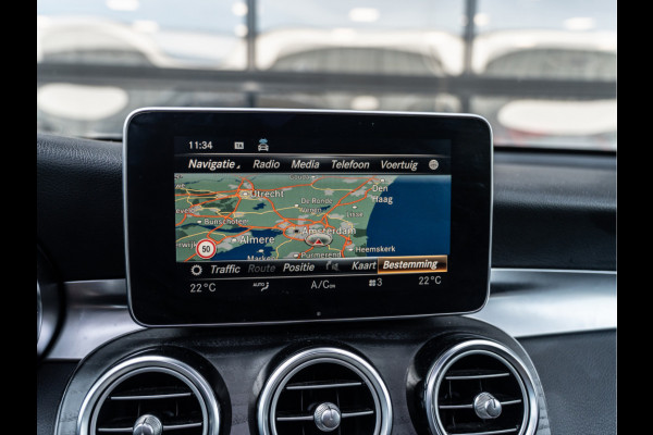 Mercedes-Benz GLC Coupé 350e 4MATIC Premium Plus AMG Night | Luchtvering | Burmester | Pano | Ventilatie