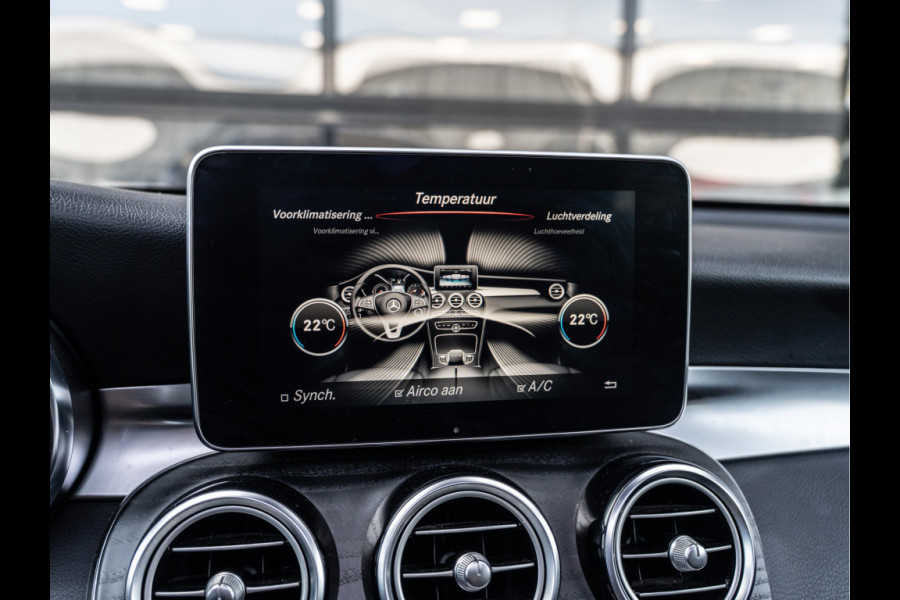 Mercedes-Benz GLC Coupé 350e 4MATIC Premium Plus AMG Night | Luchtvering | Burmester | Pano | Ventilatie