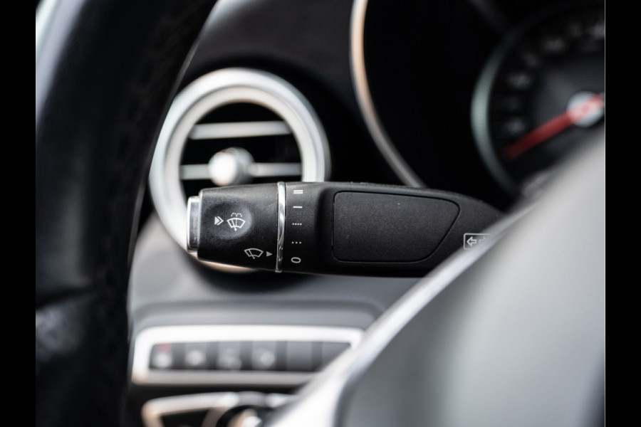 Mercedes-Benz GLC Coupé 350e 4MATIC Premium Plus AMG Night | Luchtvering | Burmester | Pano | Ventilatie