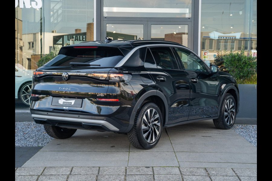 Volkswagen T-Roc 1.5 eTsi Life | Stoelverwarming | Camera | Adaptive Cruise