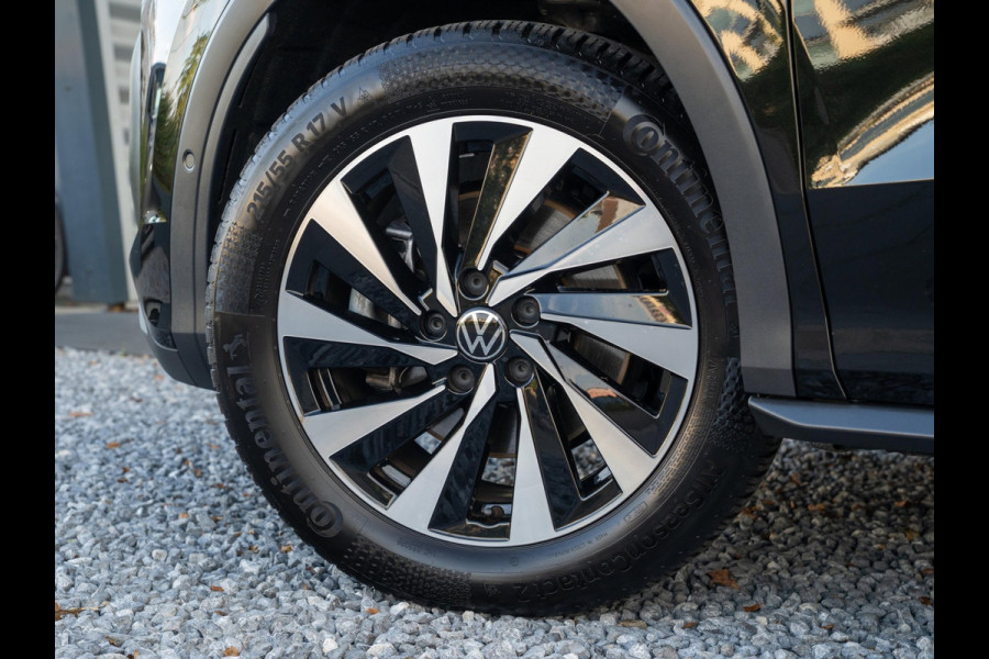 Volkswagen T-Roc 1.5 eTsi Life | Stoelverwarming | Camera | Adaptive Cruise