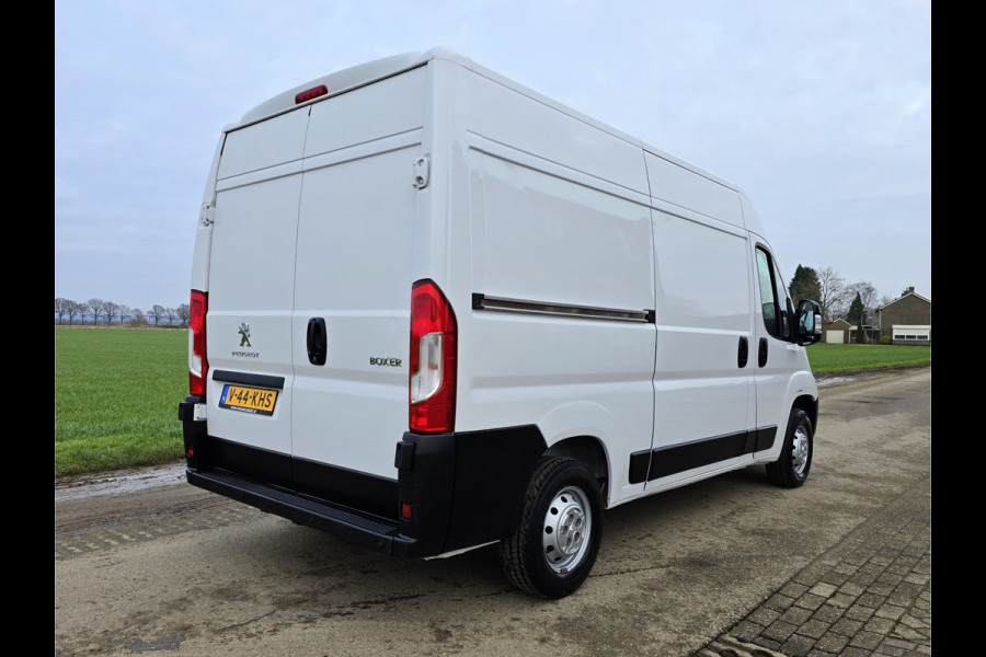 Peugeot Boxer 2.2 BlueHDi L2 H2 3.5T 140 Pk - Euro 6 - Navi - Airco - Cruise Control