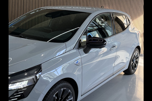 Renault Clio 1.6 E-Tech Full Hybrid 145 esprit Alpine | Groot Navi | Bose | 360 | ACC | Dode hoek | 17" | Carplay | Led | 100% Renault Dealer onderhouden!
