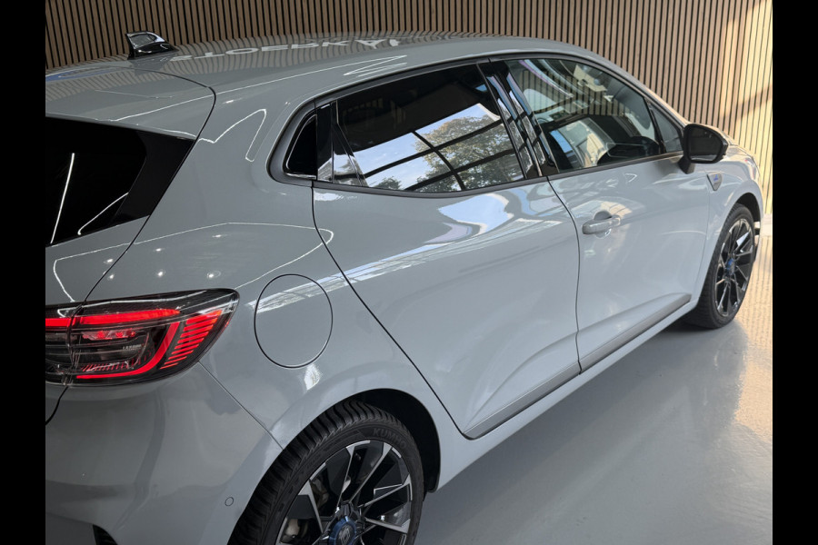 Renault Clio 1.6 E-Tech Full Hybrid 145 esprit Alpine | Groot Navi | Bose | 360 | ACC | Dode hoek | 17" | Carplay | Led | 100% Renault Dealer onderhouden!