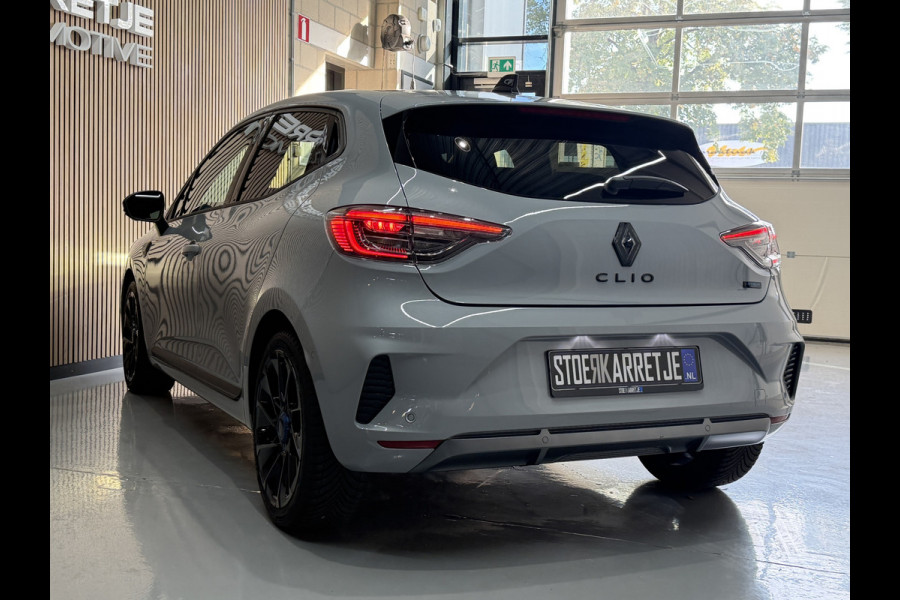 Renault Clio 1.6 E-Tech Full Hybrid 145 esprit Alpine | Groot Navi | Bose | 360 | ACC | Dode hoek | 17" | Carplay | Led | 100% Renault Dealer onderhouden!