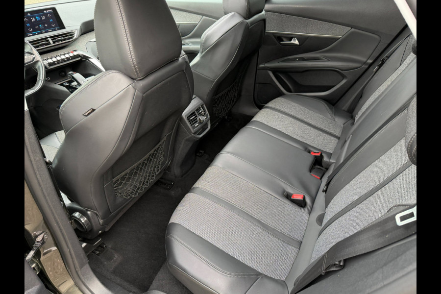Peugeot 3008 1.2 PureTech Allure l PANO