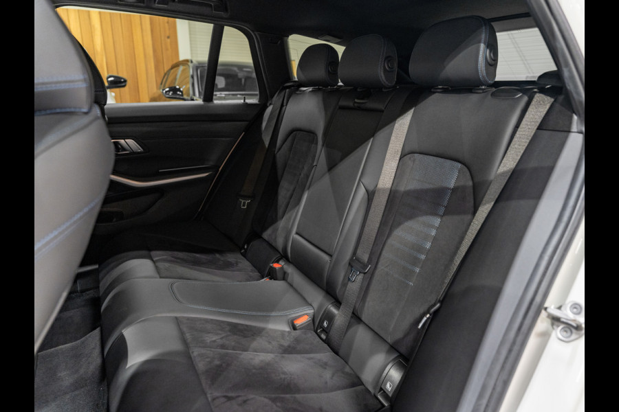 BMW 3 Serie Touring 330e M-Sport 292PK, Facelift, Shadow Line, Wide Screen, Voll Led, Navi, Adaptive Cruise, Voll Onderhoud