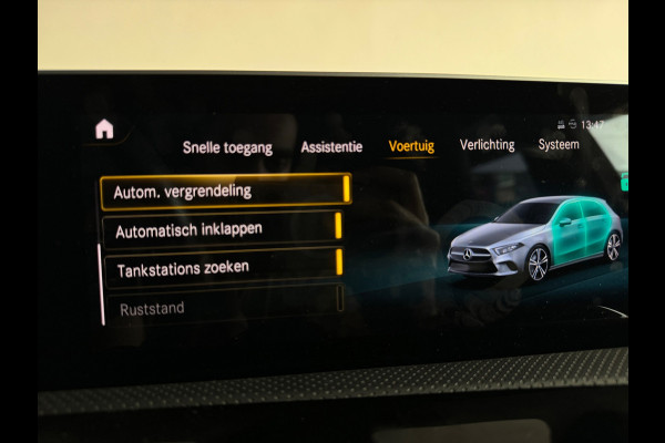 Mercedes-Benz A-Klasse 220 AMG Pano|Burmester|Cruise Control|Sfeer|Lane Assist