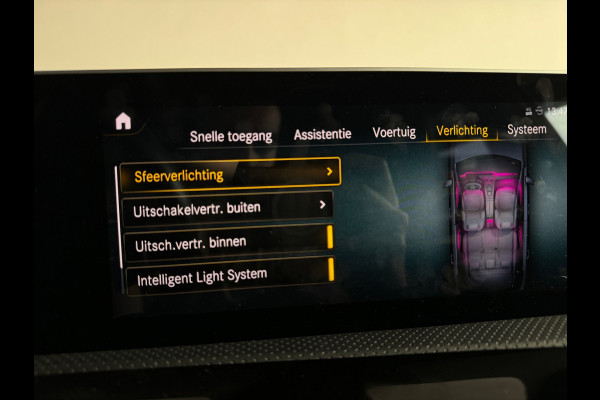 Mercedes-Benz A-Klasse 220 AMG Pano|Burmester|Cruise Control|Sfeer|Lane Assist