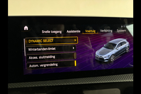 Mercedes-Benz A-Klasse 220 AMG Pano|Burmester|Cruise Control|Sfeer|Lane Assist
