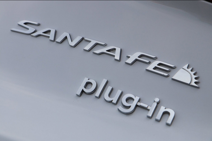 Hyundai Santa Fe 1.6 T-GDI PHEV Premium Plus Sky 7p. / HUD / MEMORY / 360 / ACC / KRELL / KEYLESS