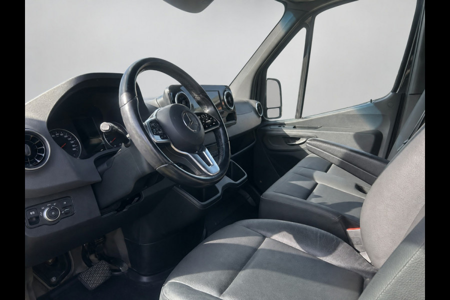 Mercedes-Benz Sprinter 314 2.2 CDI L2H2 PB Edition Full Options! 360 Camera, Cruise, LED, Leder, Automaat, Standkachel, Voorruit verwarming, Trekhaak, 10,5'' Mbux, Uniek!