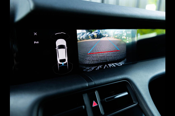 Porsche Taycan Cross Turismo 4 93 kWh | Bose sound | Adaptive Cruise Control | Camera | Panoramadak | Color Krijt 3H