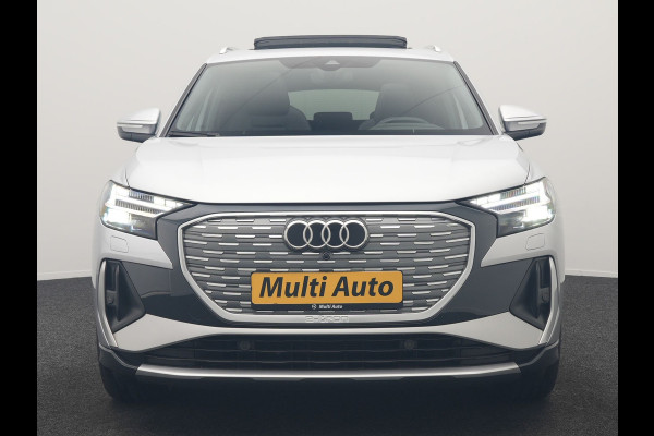 Audi Q4 e-tron 40 S Line 77 kWh 204pk Dealer O.H. | Panodak | Adaptive Cruise | Head Up | Camera | Matrix LED | Camera | Warmtepomp | Sportstoelen Memory & Verwarmd | Stuur Verwarmd | Apple Carplay | Navigatie | DAB |