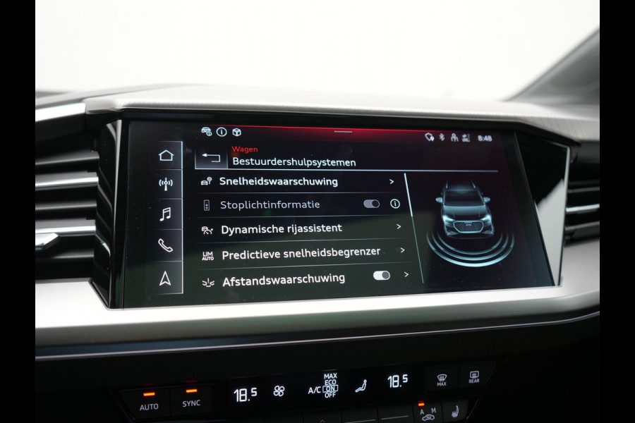 Audi Q4 e-tron 40 S Line 77 kWh 204pk Dealer O.H. | Panodak | Adaptive Cruise | Head Up | Camera | Matrix LED | Camera | Warmtepomp | Sportstoelen Memory & Verwarmd | Stuur Verwarmd | Apple Carplay | Navigatie | DAB |