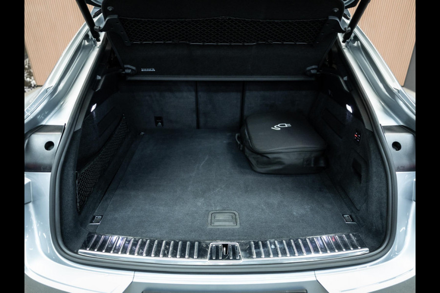 Porsche Cayenne Coupé 3.0 E-Hybrid Mooi uitgevoerde Cayenne Uniek