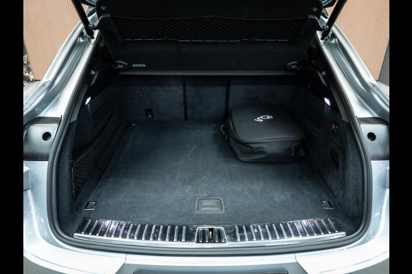 Porsche Cayenne Coupé 3.0 E-Hybrid Mooi uitgevoerde Cayenne Uniek