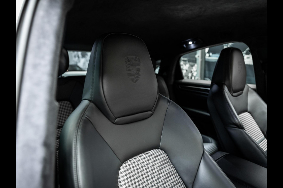 Porsche Cayenne Coupé 3.0 E-Hybrid Mooi uitgevoerde Cayenne Uniek