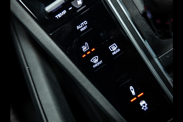 Porsche Cayenne Coupé 3.0 E-Hybrid Mooi uitgevoerde Cayenne Uniek