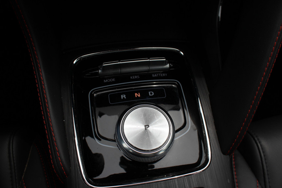 MG Mg zs ev EV Long Range Luxury 70 kWh / Panoramadak / Camera / Leder / CarPlay / Keyless / 17'' / Stoelverwarming / Dodehoek / DAB / ACC