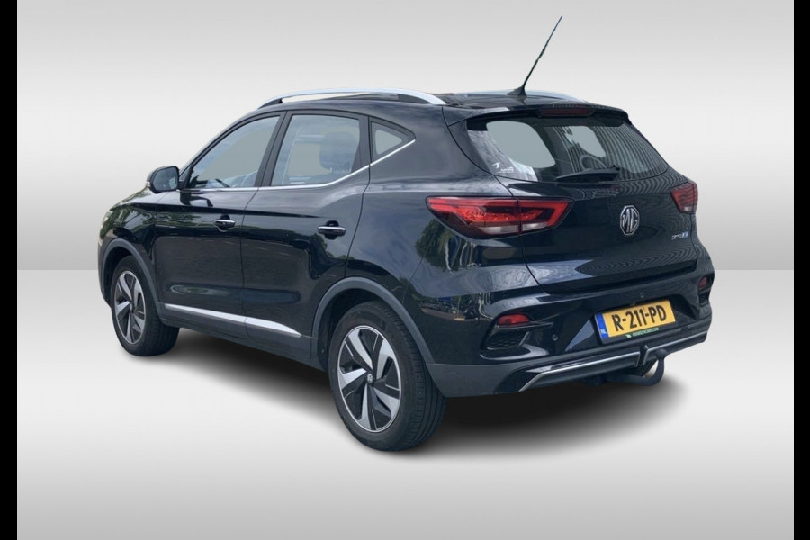 MG Mg zs ev EV Long Range Luxury 70 kWh / Trekhaak / Panoramadak / Camera / Leder / CarPlay / Keyless / 17'' / Stoelverwarming / Dodehoek / DAB / ACC