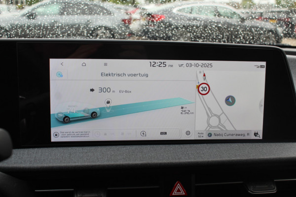 Kia Ev6 Light Edition 58 kWh / SOH 100% / Camera / Navigatie / Keyless / 19'' / DAB  / Stuur+Stoelverwarming / Dodehoek / ACC