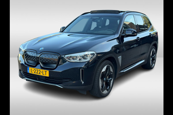 BMW iX3 High Executive 80 kWh / SOH 93,1% / Trekhaak / Panoramadak / 360Camera / Head-up / 20'' / Leder / Harman Kardon / Navigatie / Memory seats / Dodehoek / DAB / Stoelverwarming / Cruise Control Adaptief