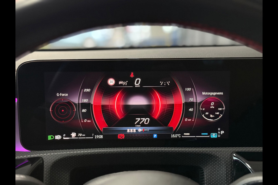 Mercedes-Benz CLA-Klasse 180 Star Edition AMG Line
