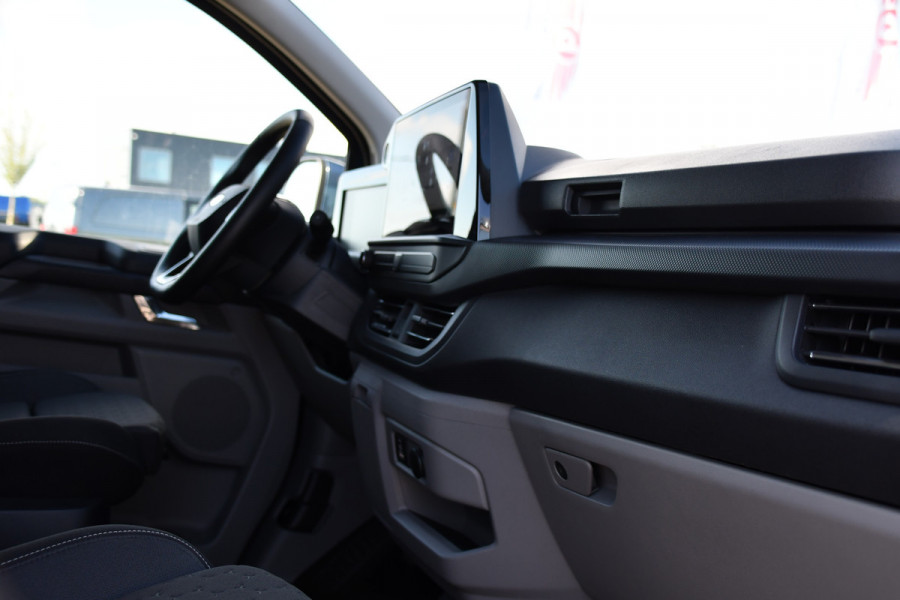 Ford Transit Custom 300 2.0 TDCI L1H1 DC Limited PB Edition Adaptieve Cruise, Camera, Carplay, LED, Stoelverwarming, 2 x Schuifdeur, Automaat, Stuurverwarming, Trekhaak, 170pk, Uniek!