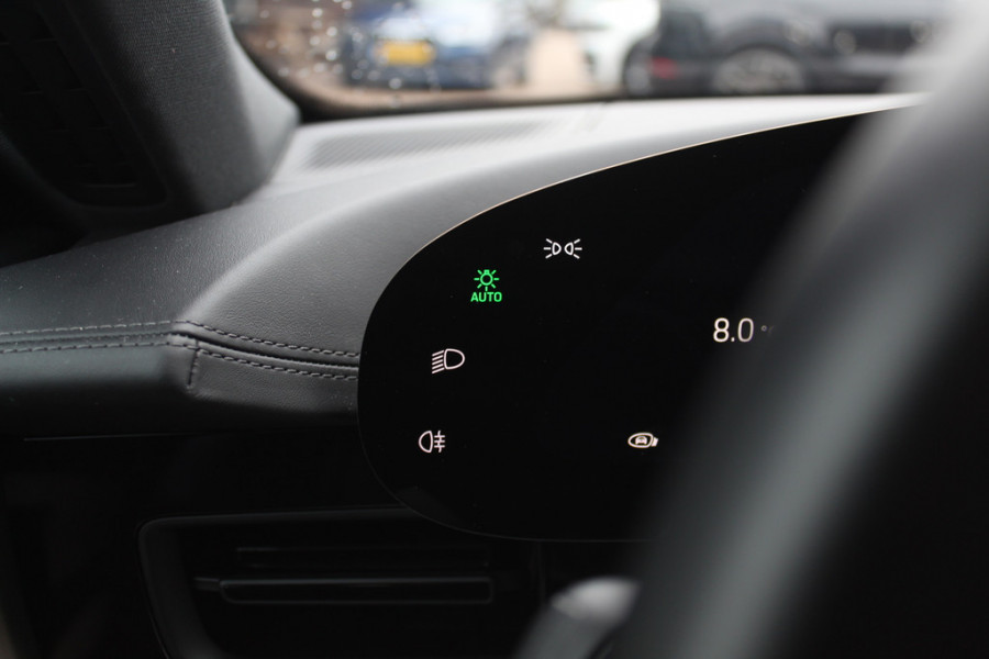 Porsche Taycan Sport Turismo 93 kWh / Panoramadak / 360Camera / Passenger Display / Luchtvering / 21'' / Adaptieve Stoelen / CarPlay / Keyless / Bose / Stoel+Stuurverwarming / Dodehoek / ACC