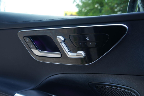 Mercedes-Benz C-Klasse 300 e Business Solution Luxury |Pano|360 Camera|Memory|