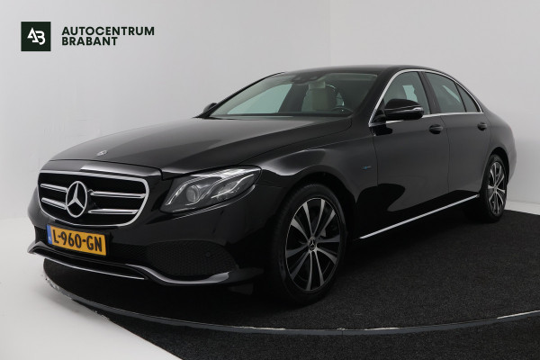 Mercedes-Benz E-Klasse 300 e Advantage (CAMERA, STOELVERWARMING/VERKOELING, ELEKTR STOELEN, SFEERVERLICHTING)