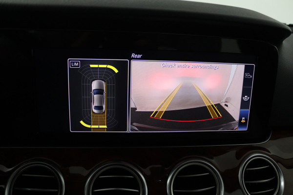 Mercedes-Benz E-Klasse 300 e Advantage (CAMERA, STOELVERWARMING/VERKOELING, ELEKTR STOELEN, SFEERVERLICHTING)