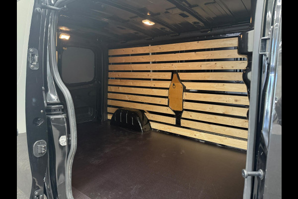 Renault Trafic 2.0 Blue dCi 130PK T30 L2H1 Advance Airco Bluetooth Camera Cruise Control Parkeersensoren Trekhaak