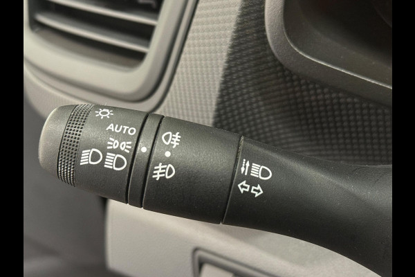 Renault Trafic 2.0 Blue dCi 130PK T30 L2H1 Advance Airco Bluetooth Camera Cruise Control Parkeersensoren Trekhaak