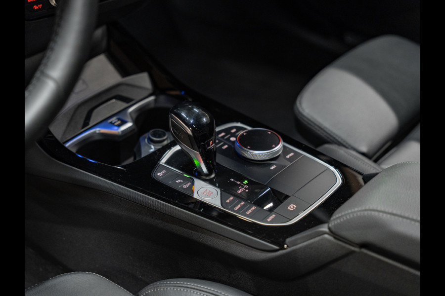BMW 2 Serie Gran Coupé 218i M-Sport Executive Edition, Pano, Digi Dash, Apple Carplay, Android Auto, Navi, Ambiënte Light, Cam