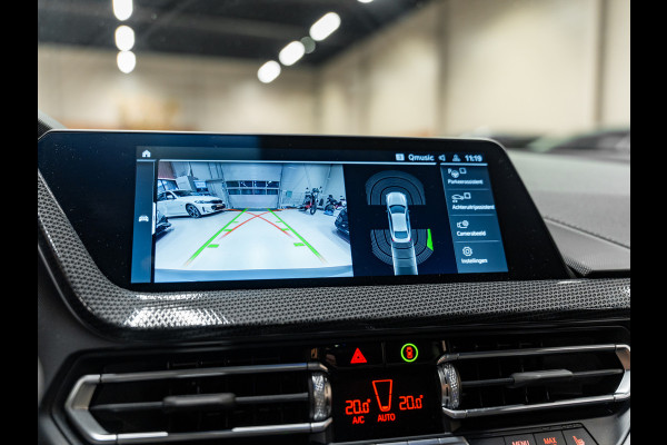 BMW 2 Serie Gran Coupé 218i M-Sport Executive Edition, Pano, Digi Dash, Apple Carplay, Android Auto, Navi, Ambiënte Light, Cam