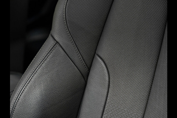 BMW 2 Serie Gran Coupé 218i M-Sport Executive Edition, Pano, Digi Dash, Apple Carplay, Android Auto, Navi, Ambiënte Light, Cam