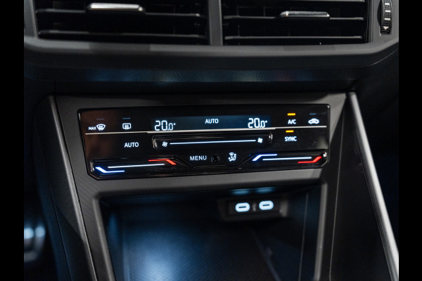 Volkswagen Polo 1.0 TSI DSG R-Line Edition, IQ Led, Led Grill, Virtual Cockpit, Clima, ACC, Cam, Navi, Apple Carplay, Android, PDC