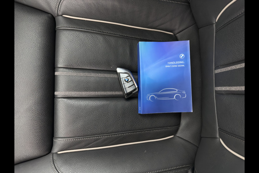 BMW 5 Serie 520d Business Edition Plus (INCL.BTW) Aut. *LEATHER | LASER-LED | HARMAN/KARDON | ADAPTIVE-CRUISE | BLIND-SPOT | MEMORY-PACK | CAMERA | DIGI-COCKPIT | AMBIENT-LIGHT | DAB+ | NAVI-FULLMAP | ECC | PDC | 18''ALU*